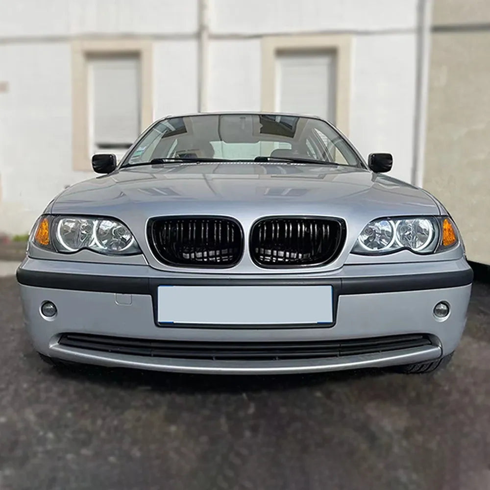 Dual slat kidney grilles lifestyle