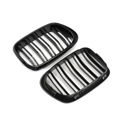 Dual slat kidney grilles rear and front