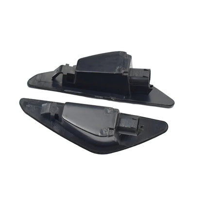 Dynamic turn signal rear side