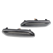 Dynamic turn signal transparant