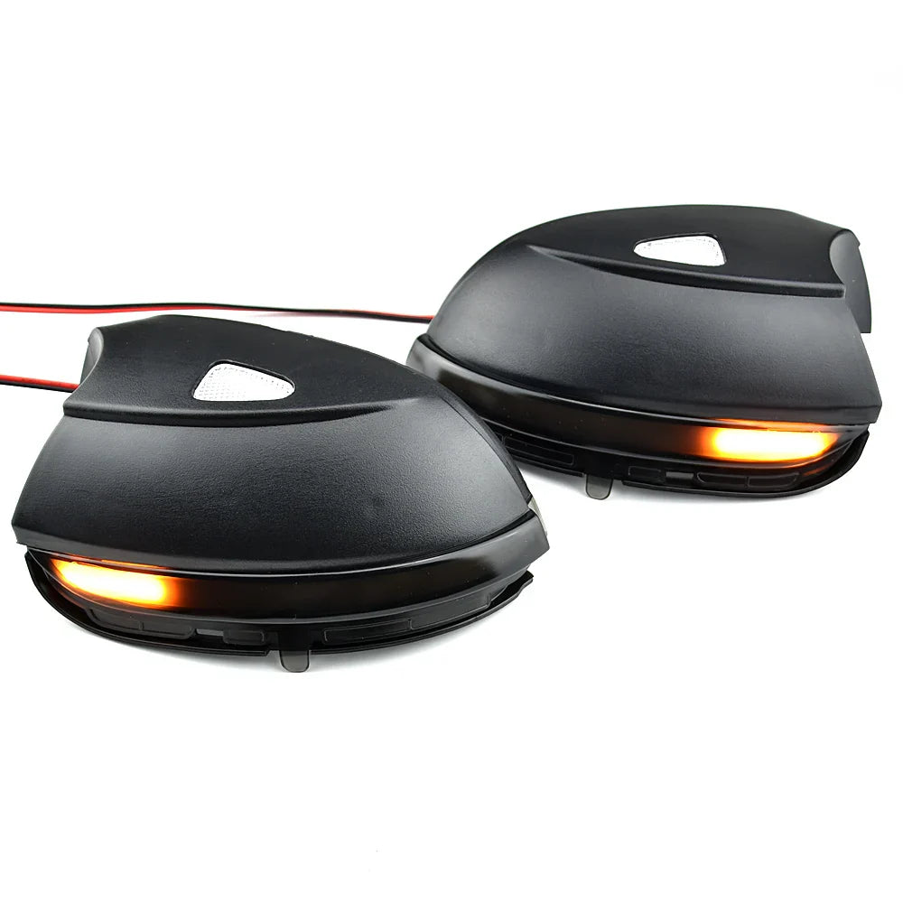 Dynamic turn signal close up