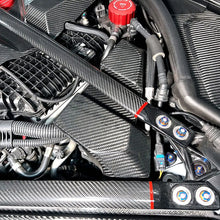 Engine bay cover side carbon in car