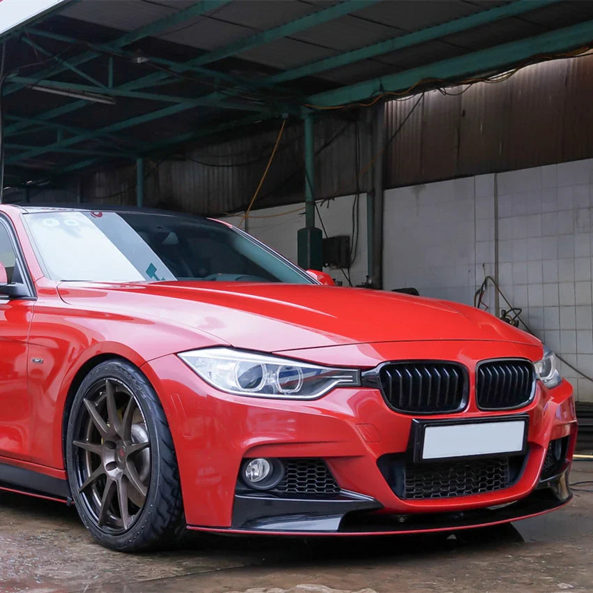 Front splitter down black on car