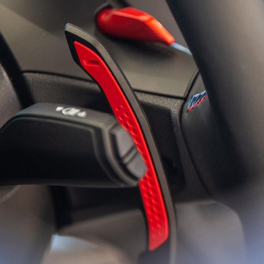 Paddle shifters carbon fiber BMV F and G series red in car