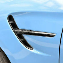 Side fender trim carbon on car