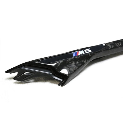 Side fender trim carbon forged