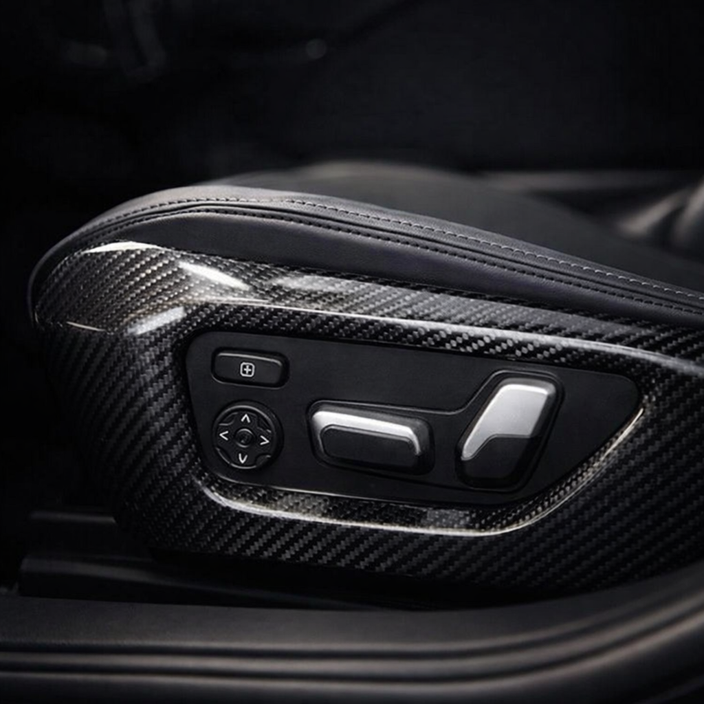Seat Side Cover Carbon Fiber — main_view